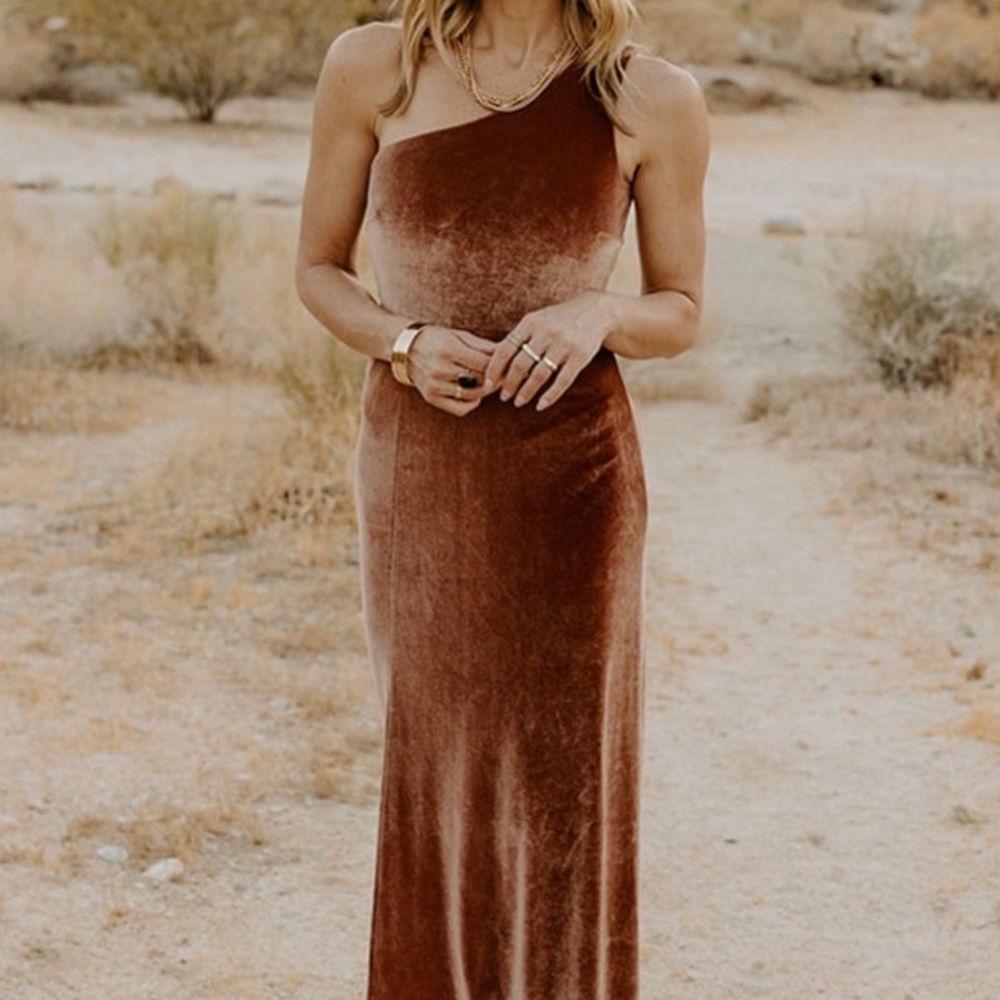 Elegant Velvet Brown Skirt